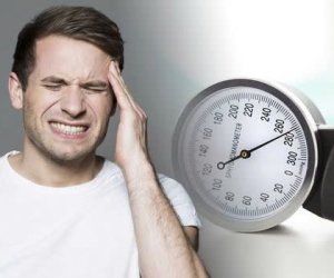 11 thói quen hàng ngày âm thầm làm tăng huyết áp