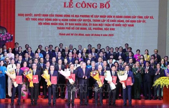 Tổng Bí thư Tô Lâm: "Sắp xếp lại giang sơn" là bước đi lịch sử